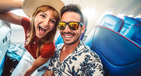 Which credit cards offer an airline companion pass?