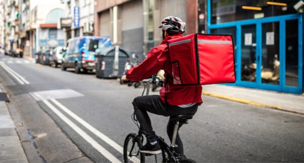 Tips for maximizing credit card food delivery app credits