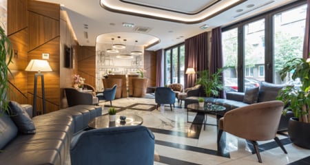 How to avoid hidden hotel fees
