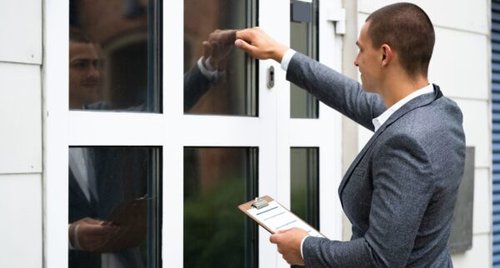 Can a debt collector come to your work? What credit card debt collectors can and can’t do