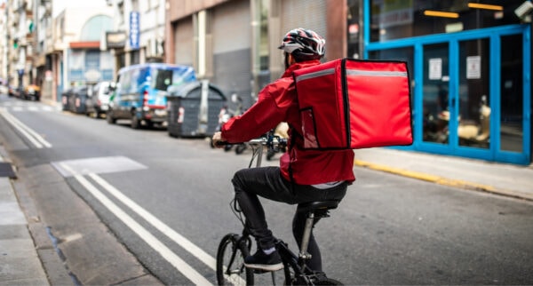 Tips for maximizing credit card food delivery app credits