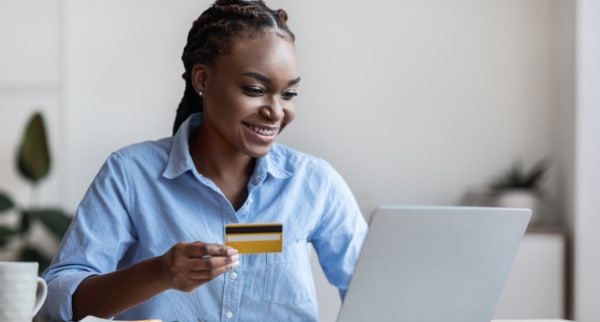 What is a balance transfer credit card?